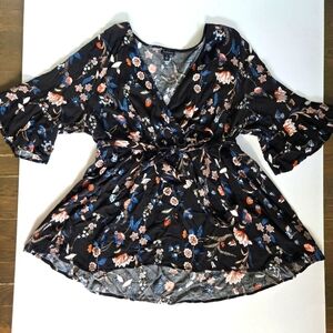 Torrid black and floral stretch waist with tie flutter sleeves sz 1X